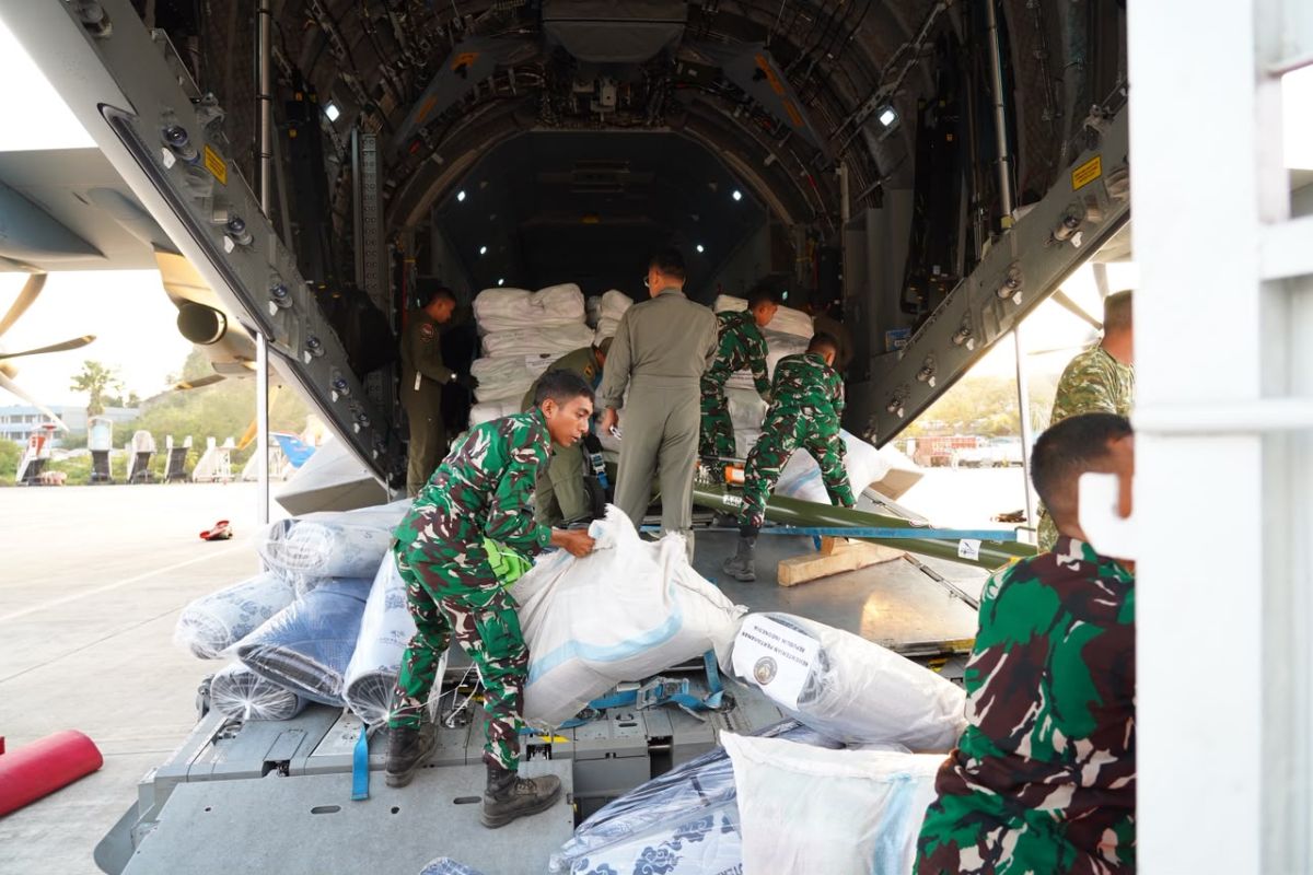 TNI accelerates NTT earthquake response from evacuation to field kitchens