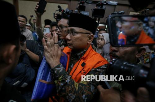 Yaqut Denies Ordering Subordinates to Trade Additional Hajj Quotas