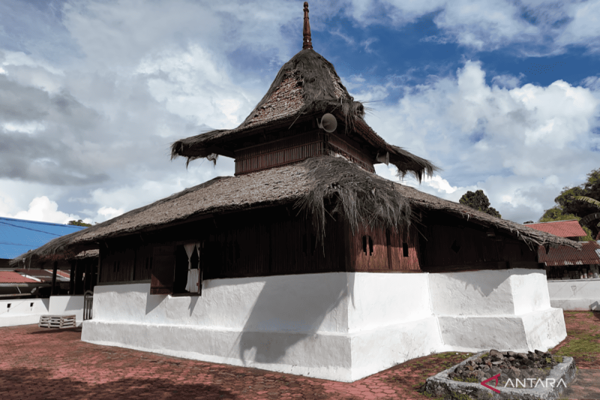 Wapauwe Old Mosque: Surviving six centuries through customary rules