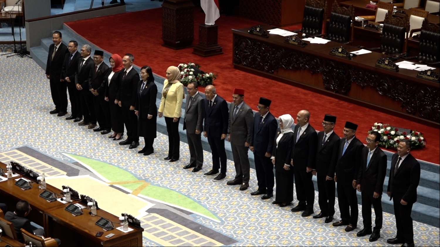 DPR approves 14 supreme court and ad hoc justice candidates in plenary session