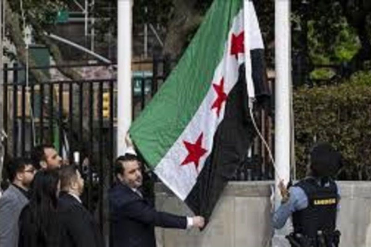 Syrian Foreign Minister, US envoy discuss completion of sanctions lifting on Syria