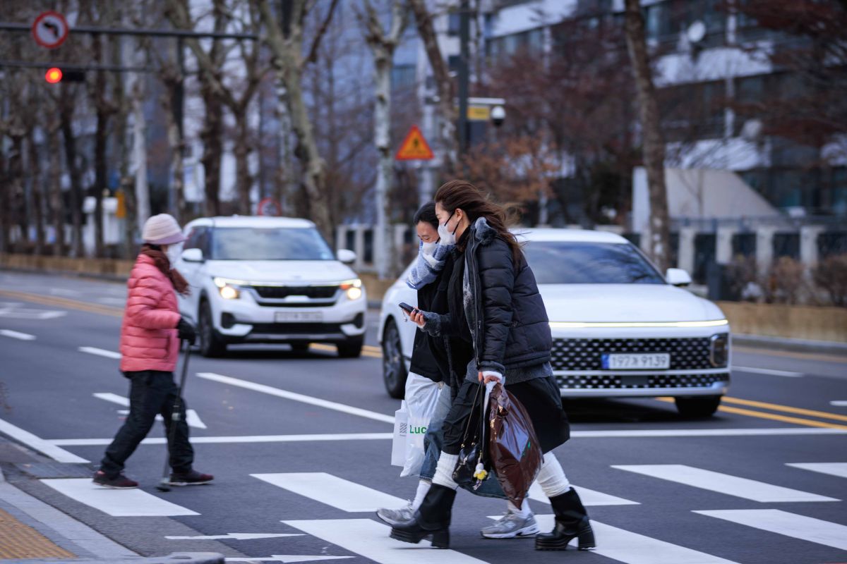 South Korea's central bank warns AI development threatens jobs