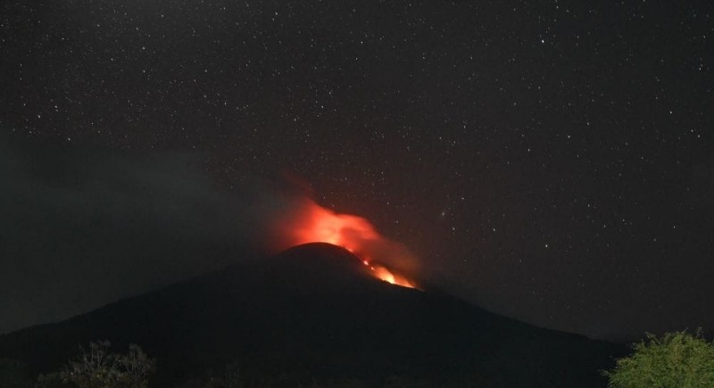 Mount Lewotolok Activity Increases After NTT Earthquake, Danger Radius Extended to 3 km
