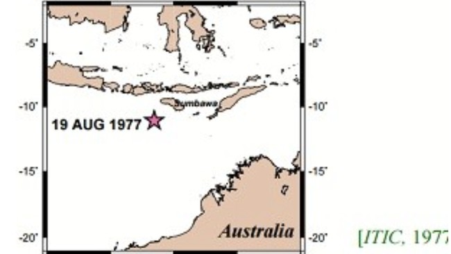 Earthquake Followed by Three "Explosions", Eyewitnesses Saw Tsunami Sweep the Beach