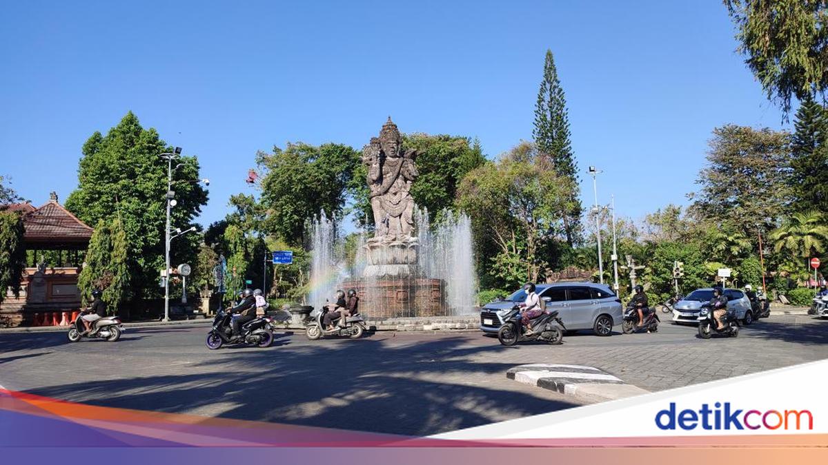 Charlie Chaplin Statue Cancelled Near Denpasar Heritage Area