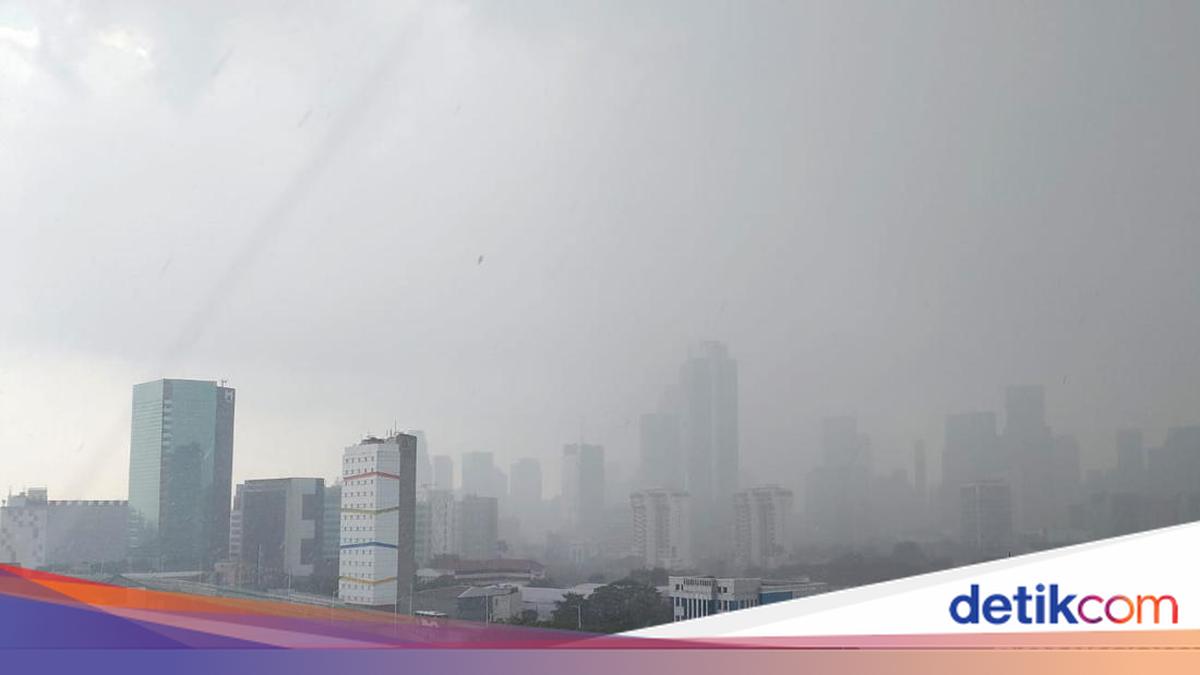 Jakarta Sees Midday Rain After Two-Week Dry Spell
