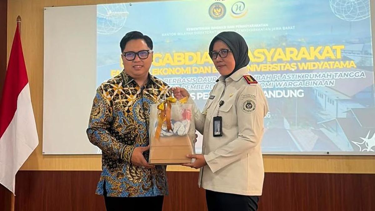Radea Appreciates Community Service by KCK FEB Universitas Widyatama