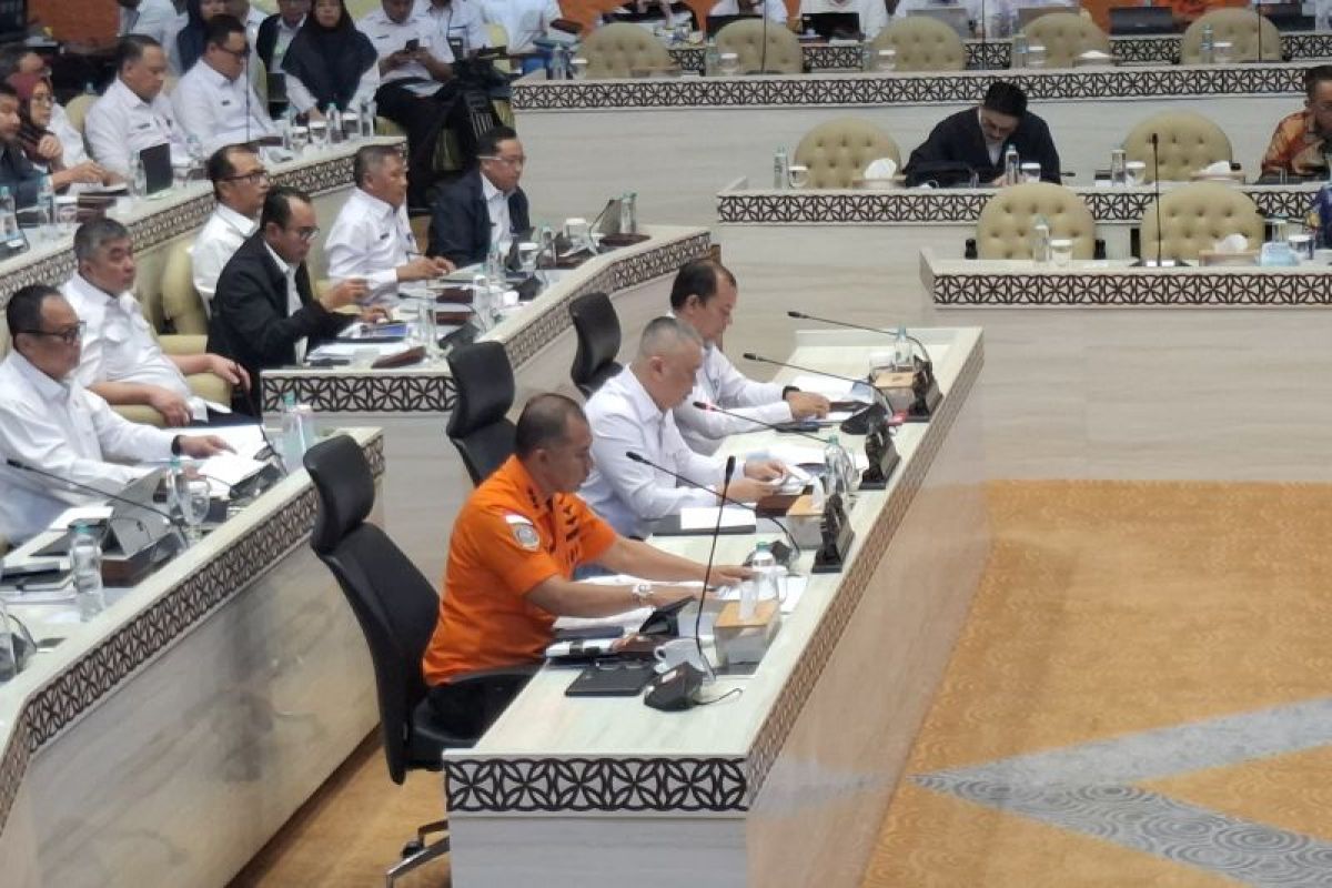 Minister affirms sailing permits will not be issued if manifests are unvalidated