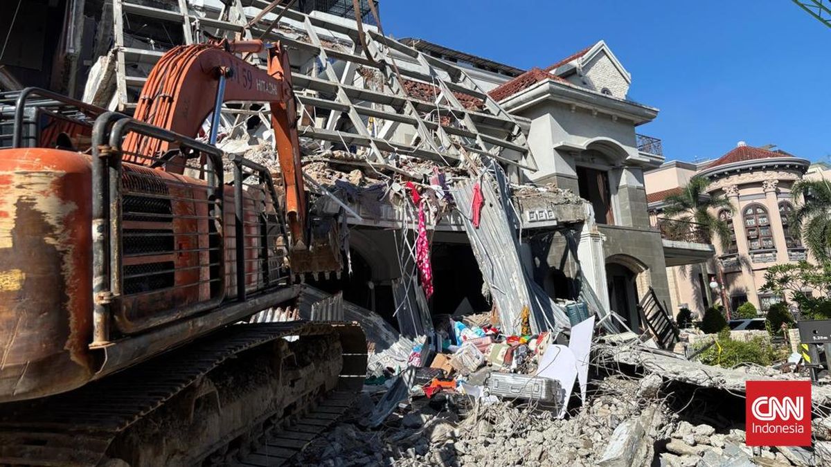 Police Name Suspect in Grand Polonia Medan Explosion Case