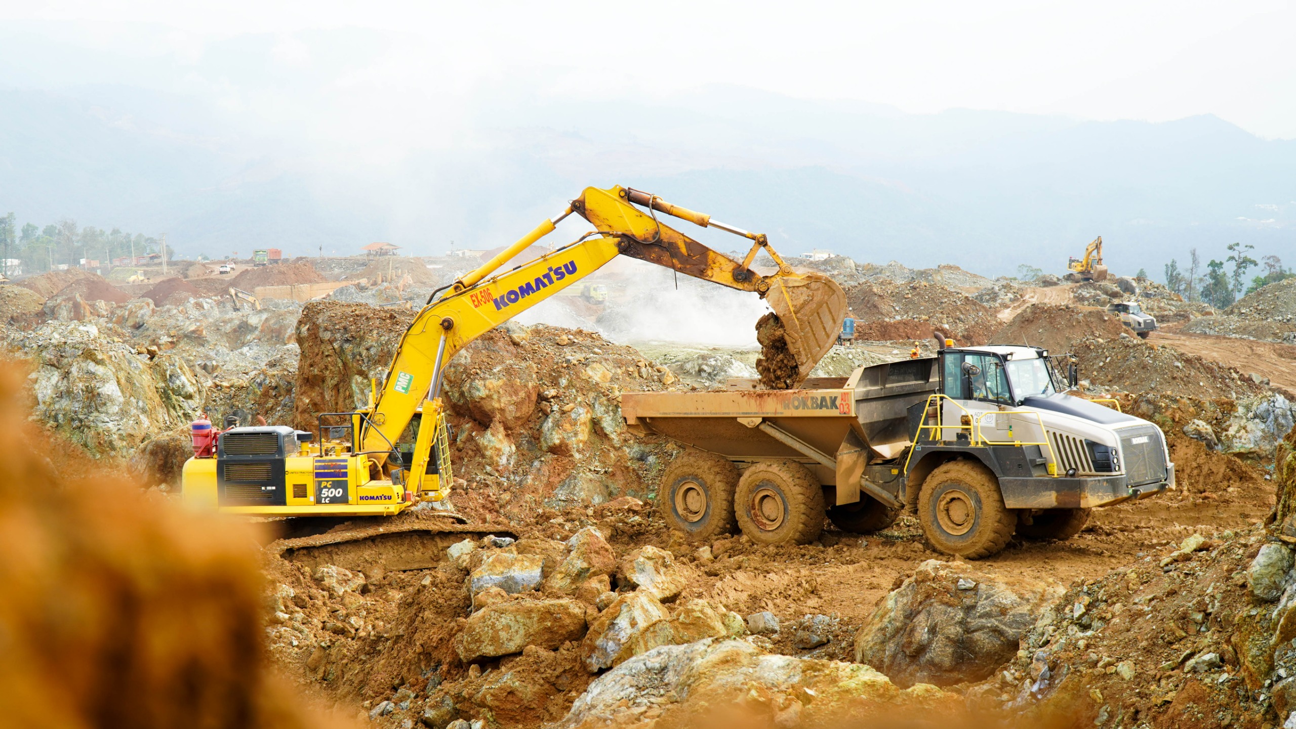 Mining and Construction Sectors Boost Revenue by 35 Percent