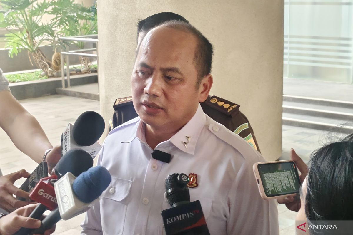 AGO questions Forestry Ministry staff over pulp linked to PT TPL
