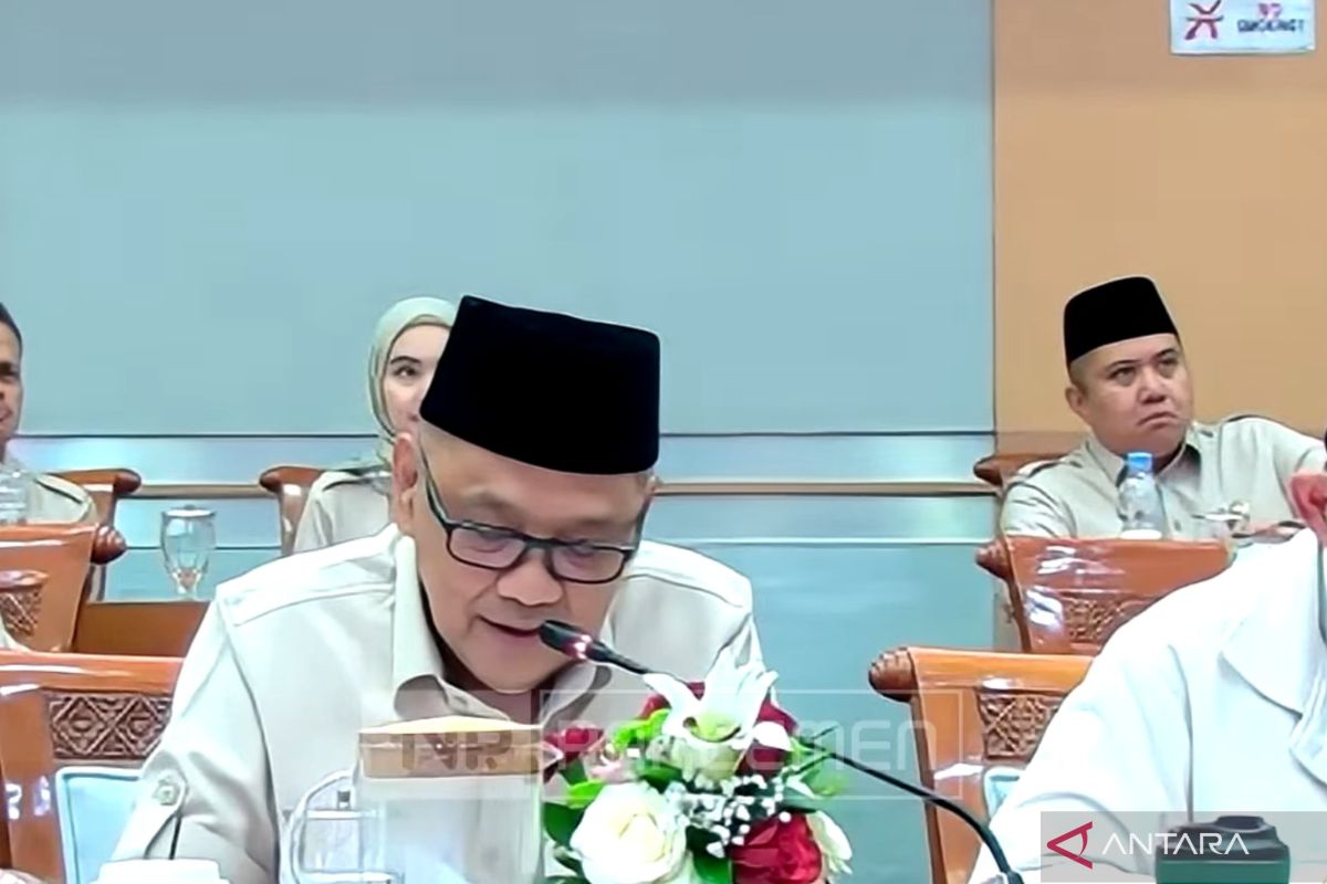 Indonesia proposes higher Hajj costs amid oil, rupiah weakness