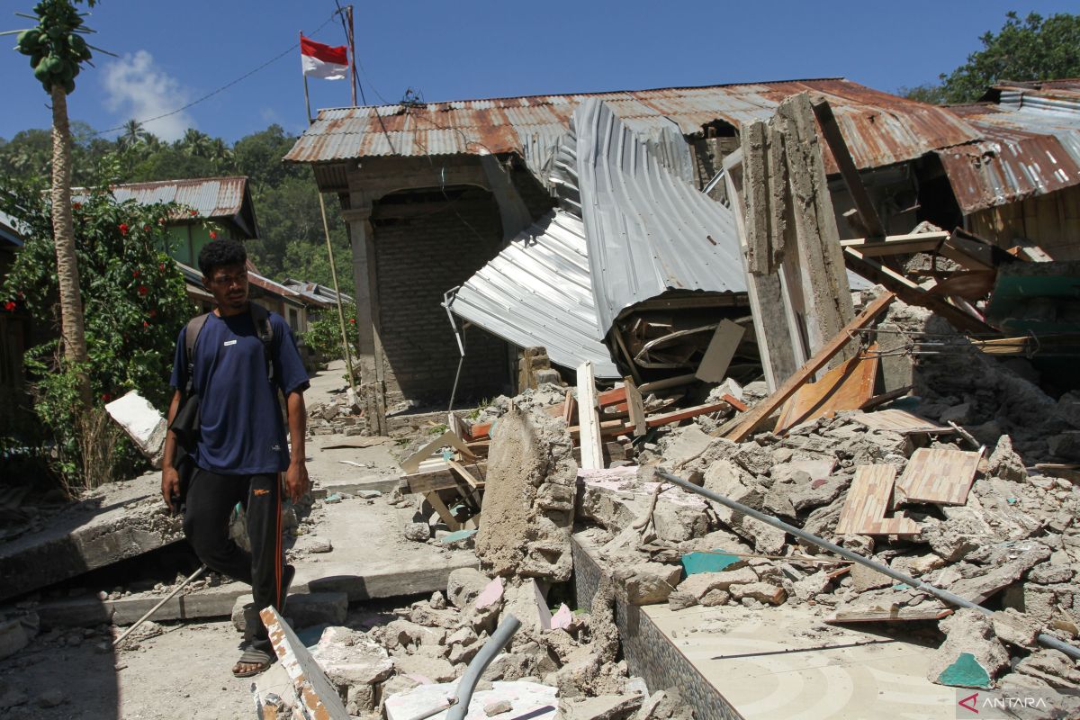 BMKG predicts Flores aftershocks to continue for 21-30 days