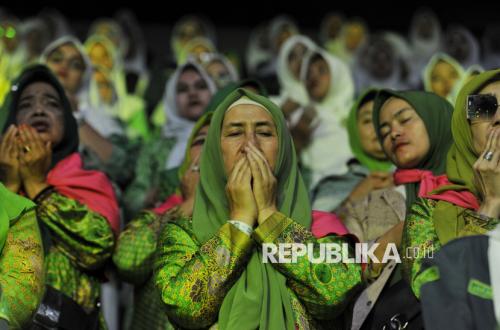 Female Ulama Proposed for AHWA Membership