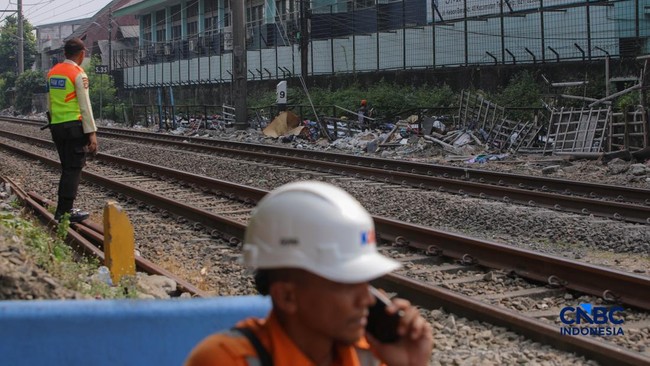 KRL Bogor Line Chaos This Morning, Resident Dies After Being Struck