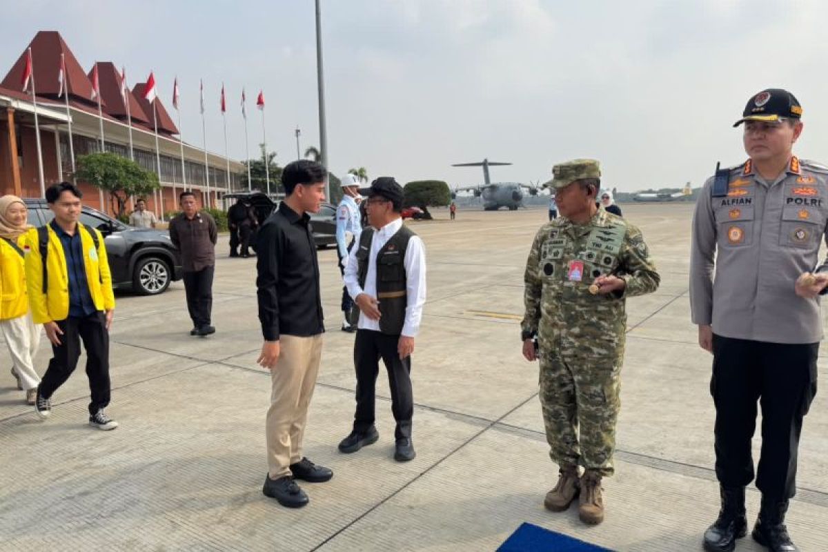 Gibran arrives in NTT to review post-earthquake handling