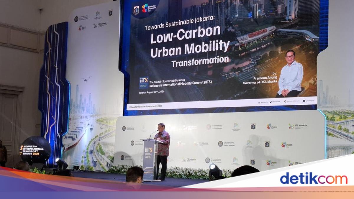 Pramono Targets 10,000 Electric Buses on Jakarta Roads by 2030