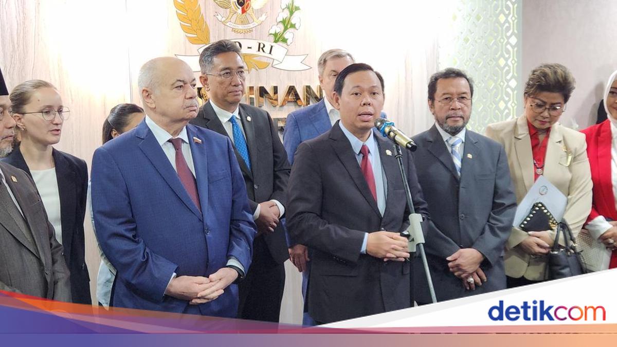 DPD RI Chairman Receives Russian Senator, Discusses Education Cooperation