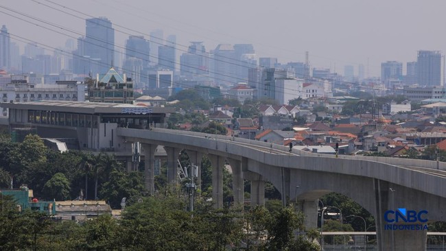 Kelapa Gading–Velodrome LRT Fare Set at Rp 5,000; How Much to Manggarai?