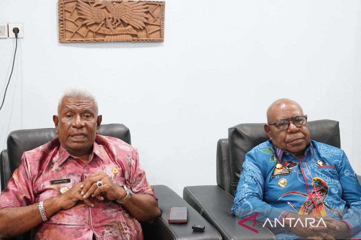 Mimika Regency Government: Health workers and teachers evacuated from Jila District