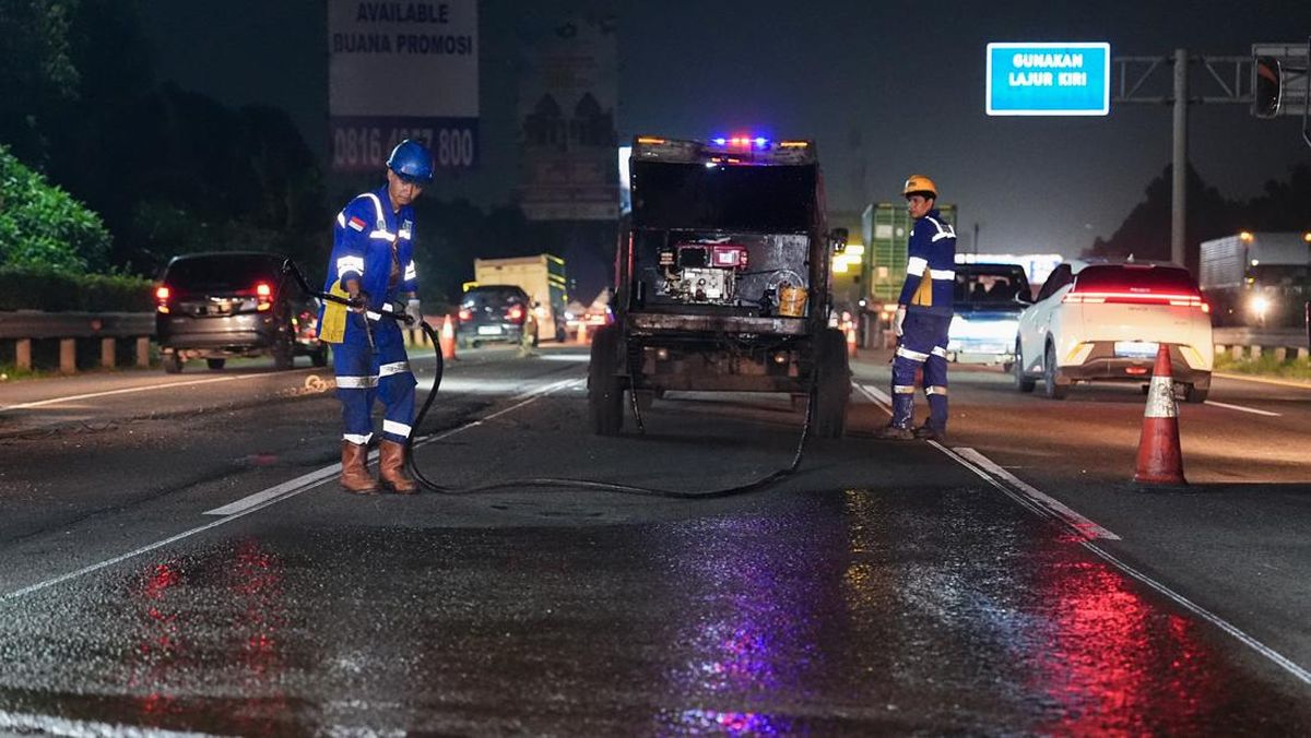 Jakarta-Tangerang-Cikampek Toll Road Repairs Underway, Motorists Urged to Obey Signs
