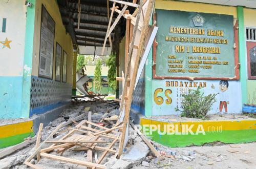 Home Affairs Minister Ensures Central Government Support for NTT Earthquake Response