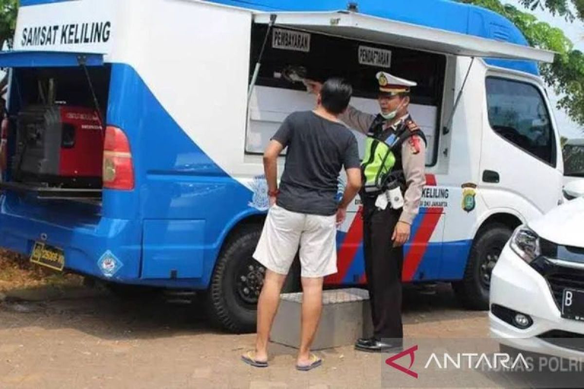 Mobile Samsat services available at 14 locations across Greater Jakarta on Friday