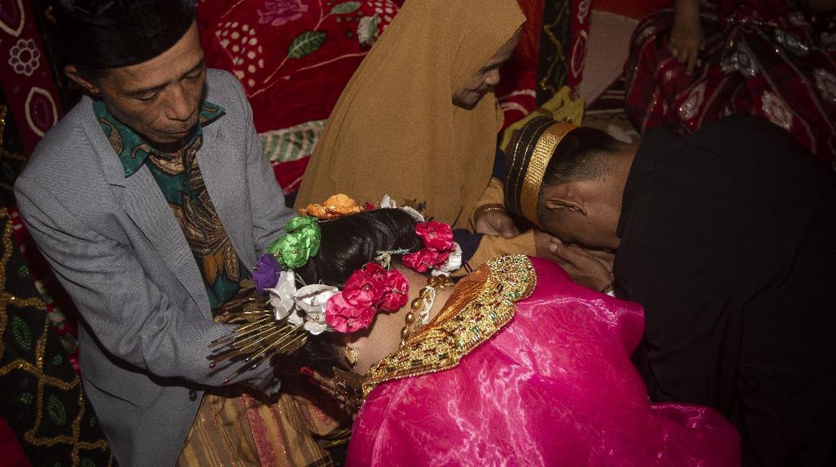 Child Marriage in Takalar, South Sulawesi: Bride and Groom Aged 15 and 13