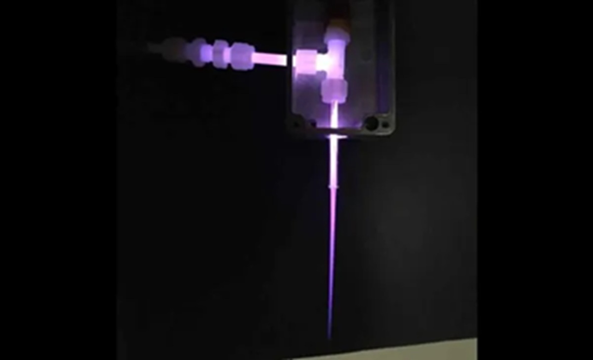 Scientists Create 'Plasma Gun', a Laundry Solution for Astronauts on the Space Station