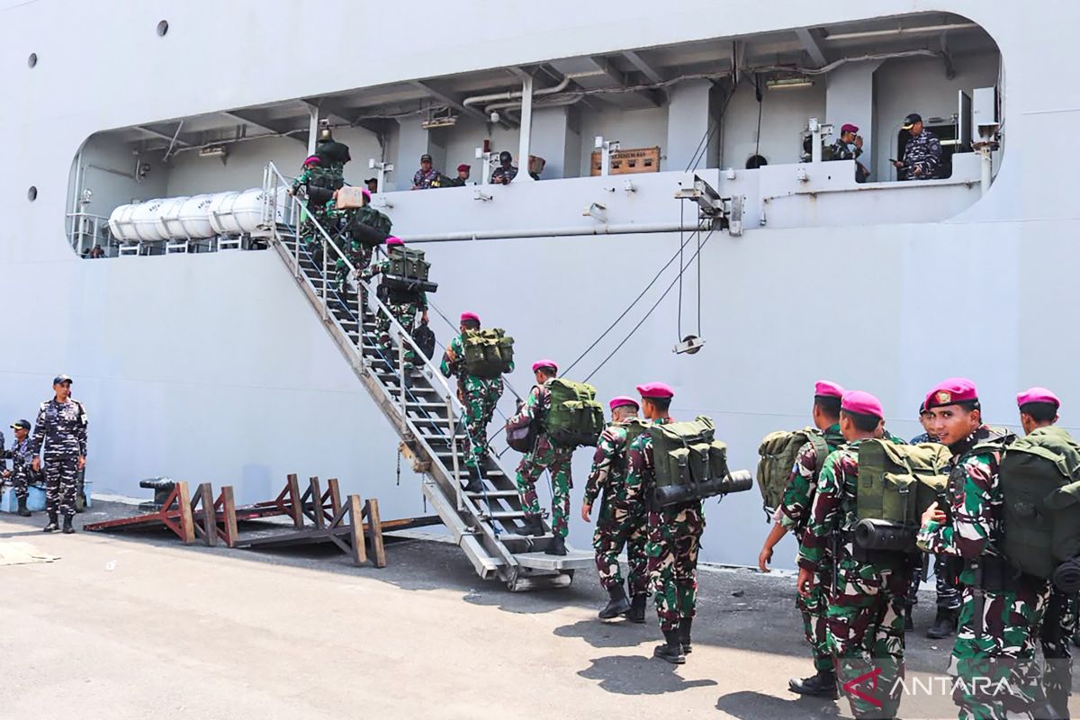 Indonesian Navy sends 217 marines to support NTT quake response