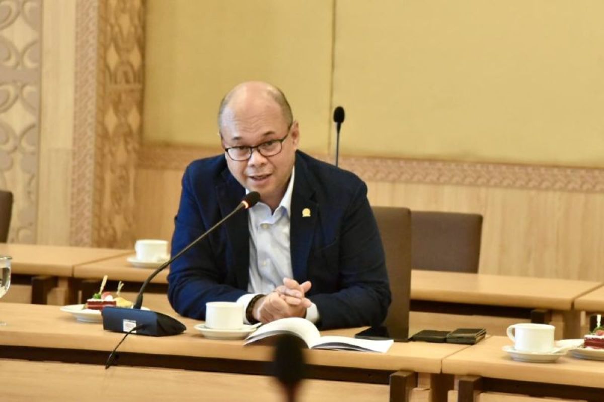 DPR member urges PPPK teacher status fix to also address governance