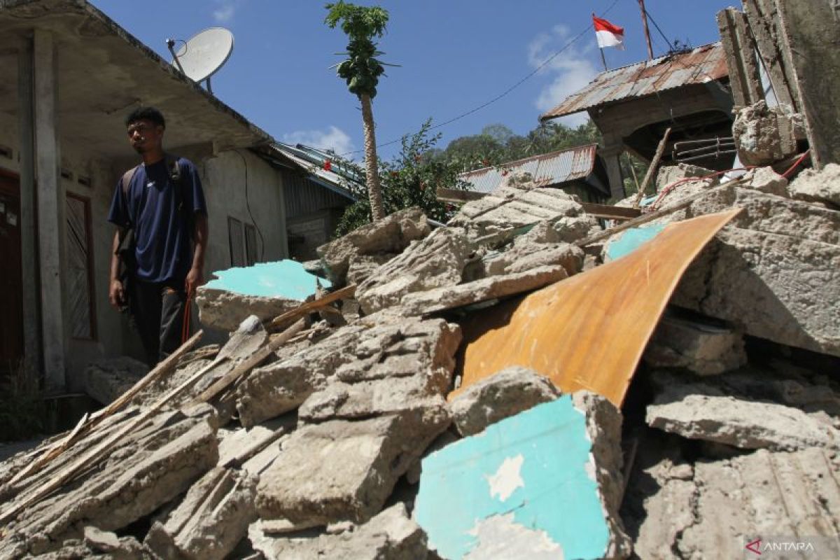 Fact check: Video of tsunami after M 7.7 earthquake in NTT is false