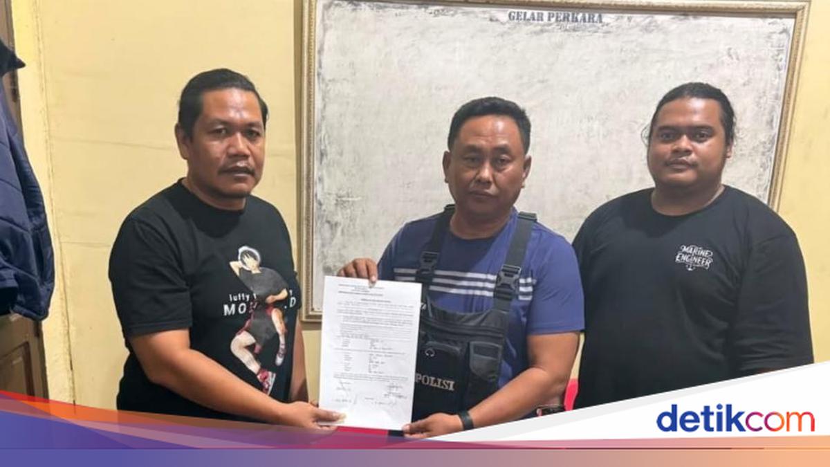 After 13 Climbers Picked Edelweiss, Another Found Carrying Methamphetamine on Mount Tambora
