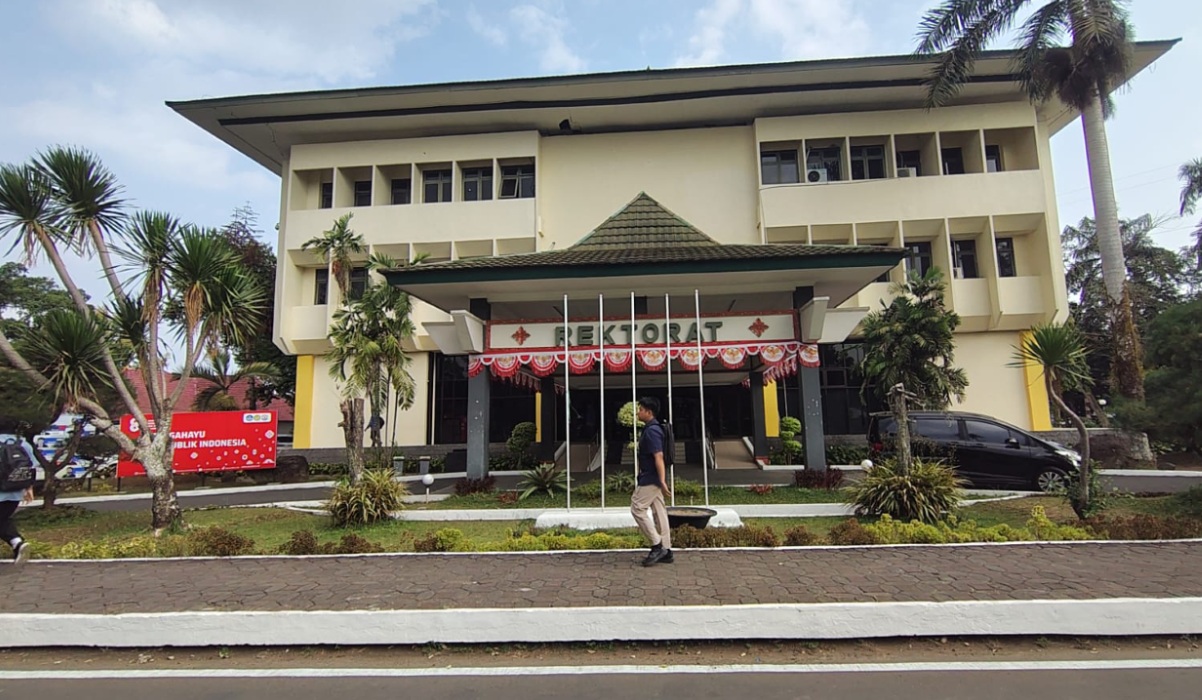 KPK Seals Rector and Vice-Rector Offices at Unsoed Following Sting Operation