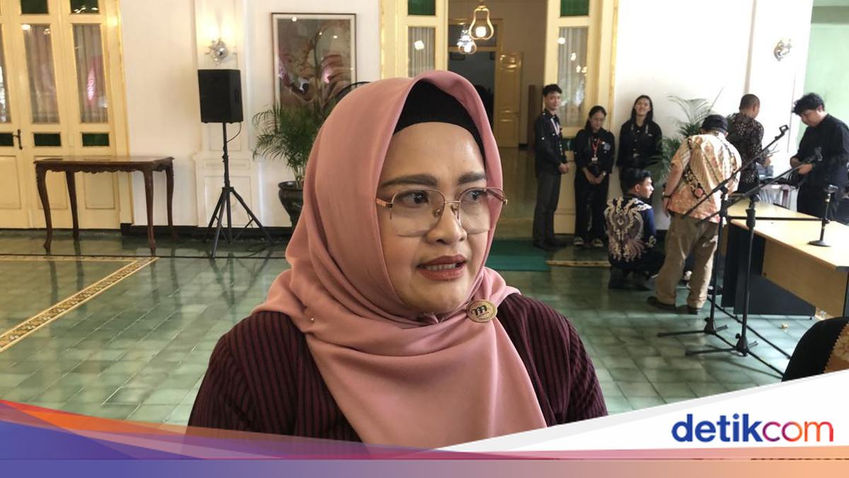 Decile Polemic: Differences Between Central Government and Yogyakarta Regional Government Poverty Data