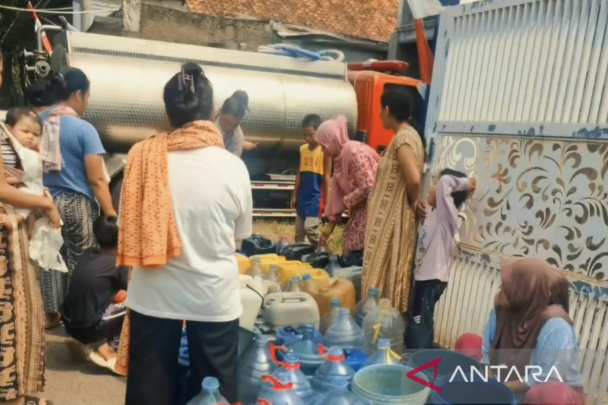 BPBD Cianjur increases daily water distribution schedule