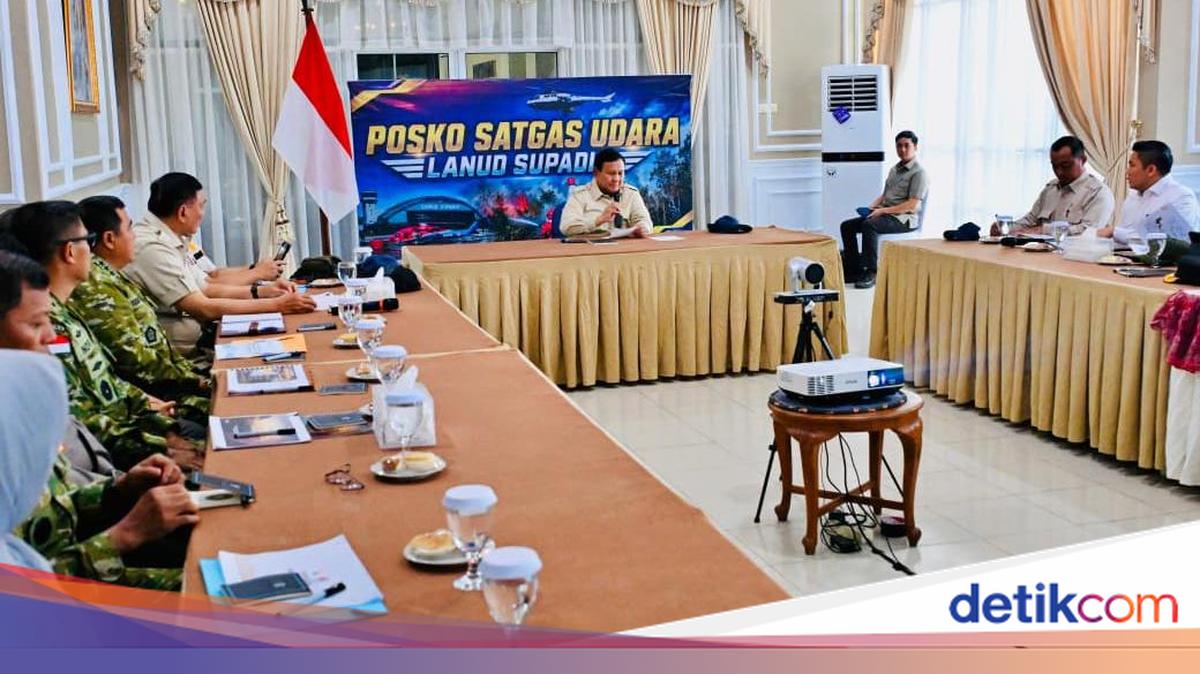 Cabinet Secretary: 3 TNI Battalions and 6 Water-Bombing Helicopters Deployed to Tackle Kalimantan Forest Fires