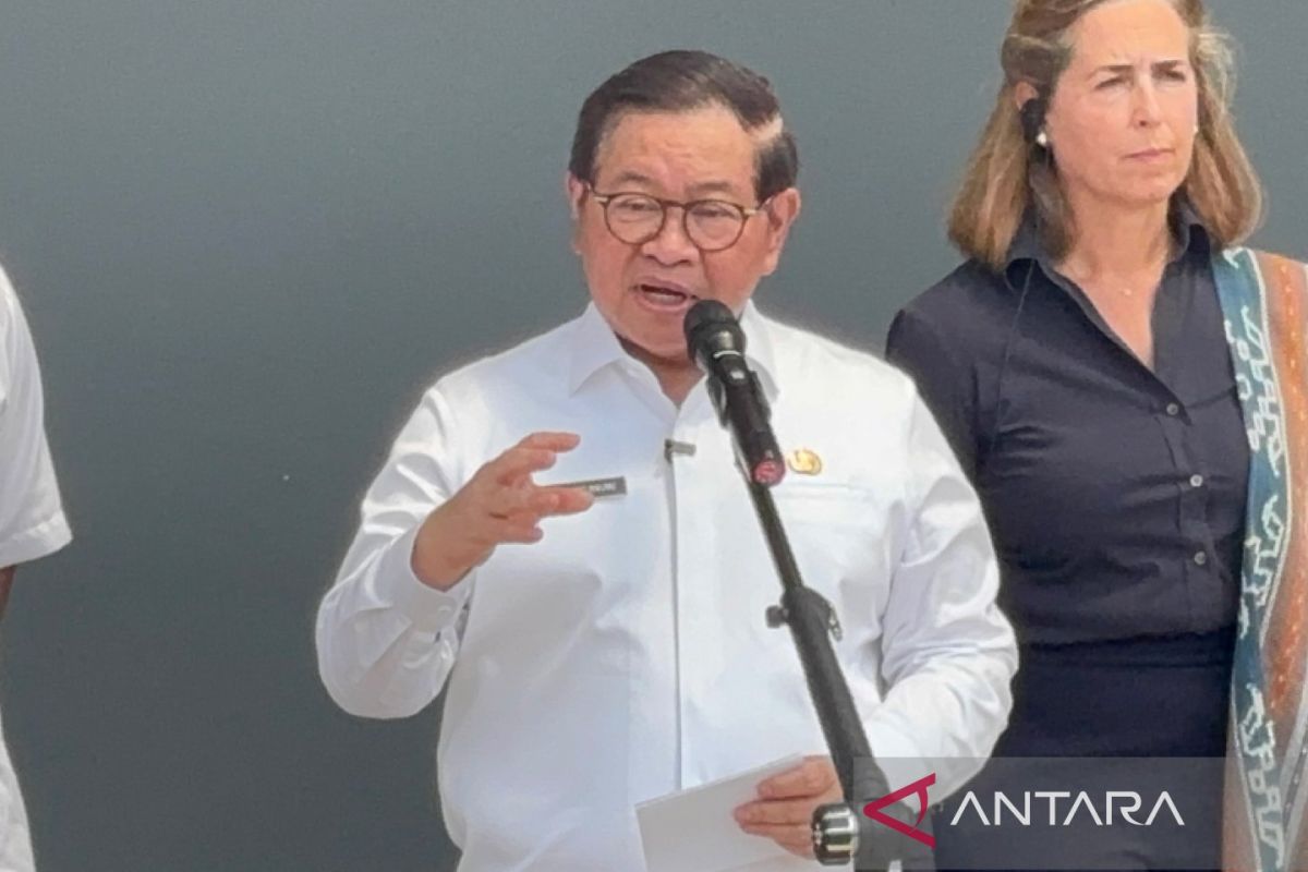 Pramono assures basic services maintained amid budget efficiency