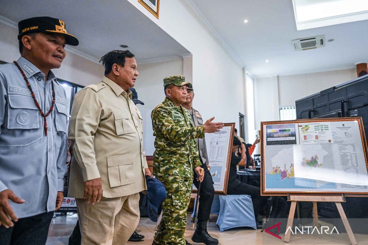 Prabowo calls for education on forest fire dangers down to community level