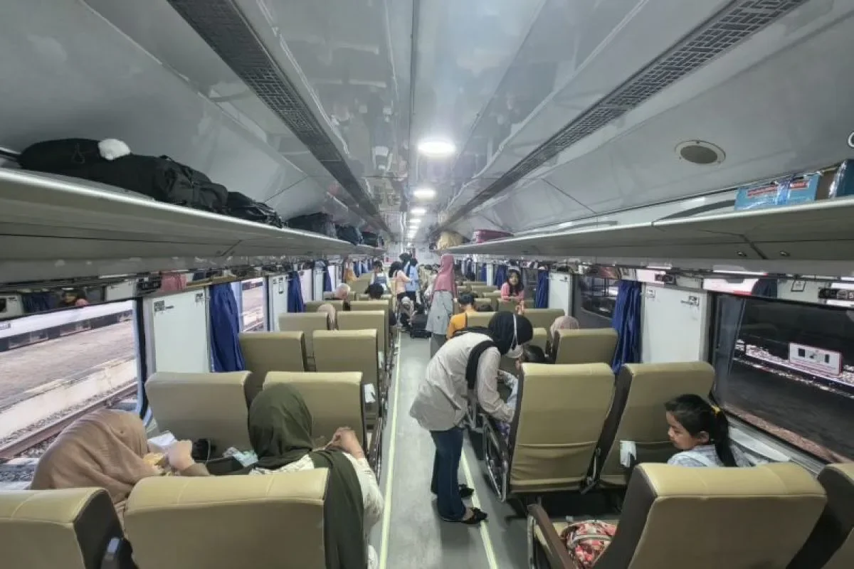 KAI Palembang adds executive train for Prophet Muhammad's Birthday holiday