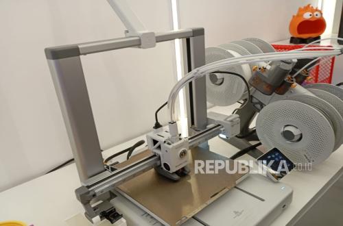 Bandung Creative Economy Hub Continues to Develop 3D Printer Technology