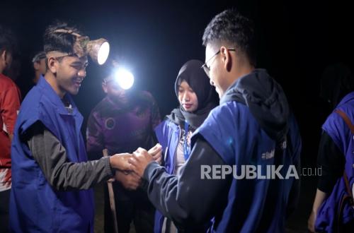 From Maggots to Seedling Houses: Four Student Teams Grapple with Implementing Village Programmes
