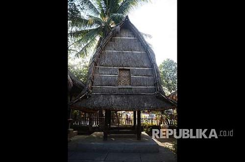Tears of Sade Lombok Traditional Village Residents After Fire, Only Clothes on Their Backs Remain