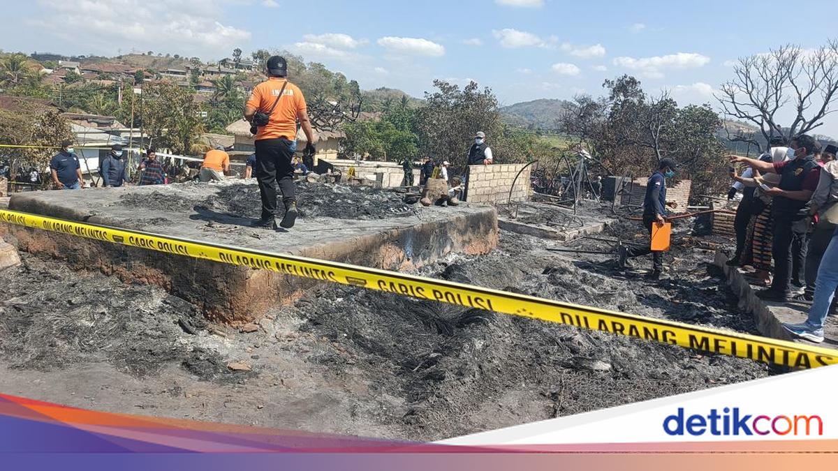 Dozens of Inafis Personnel Process Crime Scene of Sade Traditional Village Fire