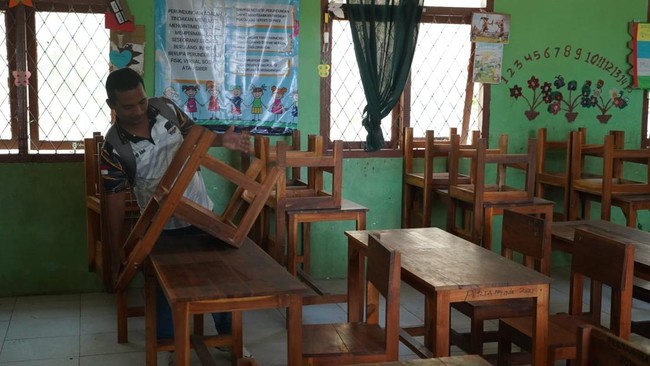 Pertamina Boosts Learning Spirit of SDN Batu Cermin Students in NTT