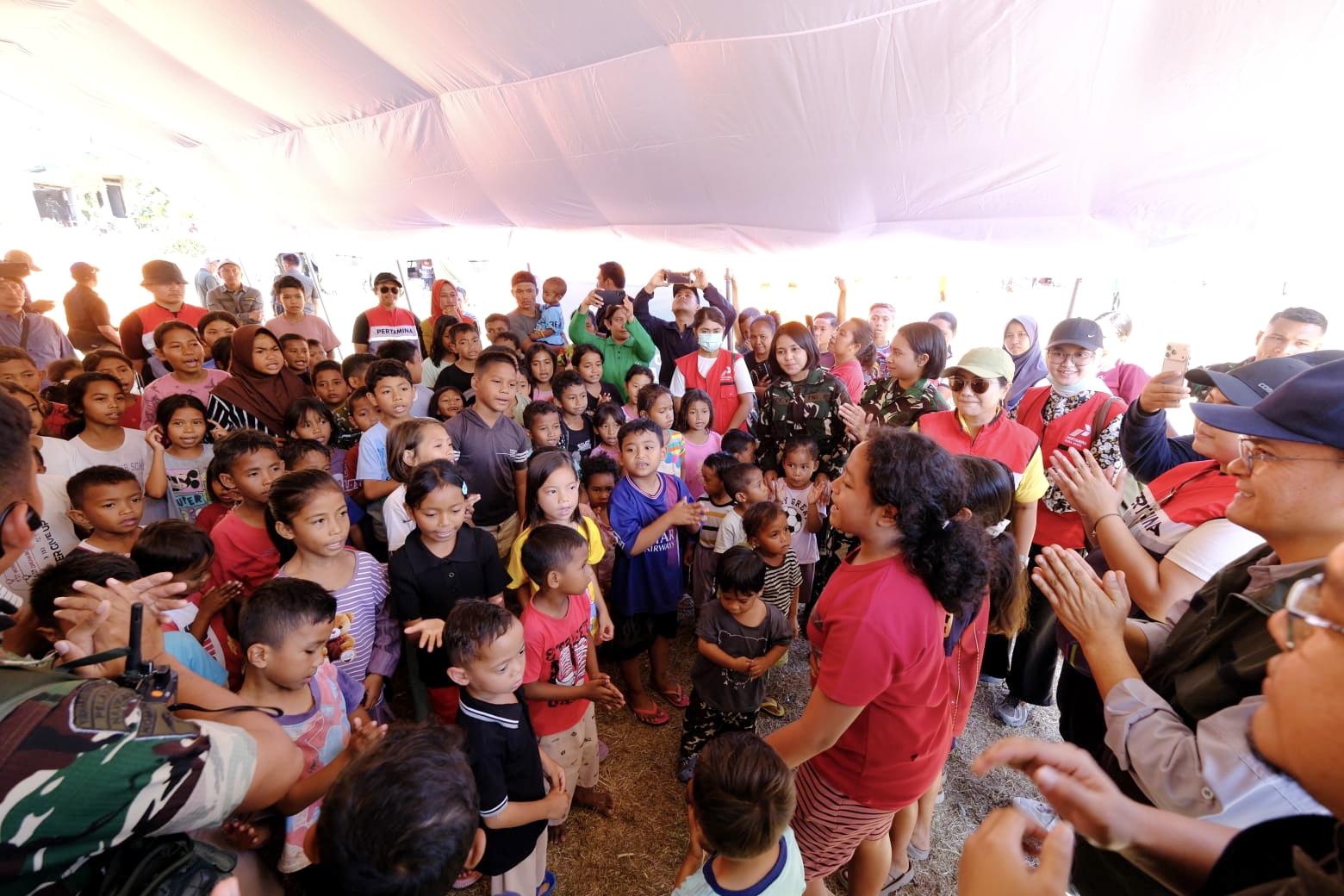 After NTT Earthquake, 923 Schools Implement Home Learning, 171 Schools Go Online