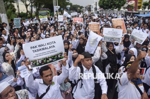 Full-Time PPPK Teachers Welcome CPNS Selection Opportunity, Request No Age Limit