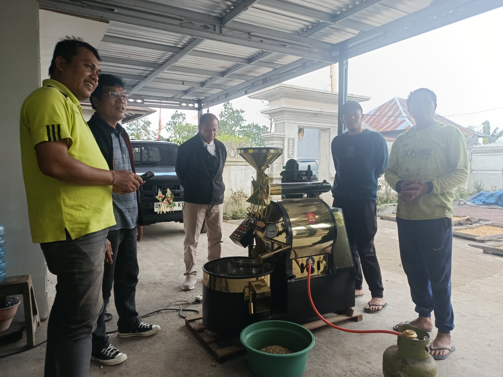 Kintamani Farmers Move Beyond Green Bean Sales with Independent Roasting