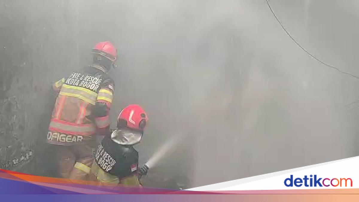 House in Bantarjati, Bogor Catches Fire, Three Residents Injured