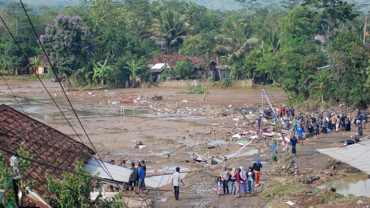 Sukabumi Residents Go Viral After Two Years Displaced Following Floods and Landslides